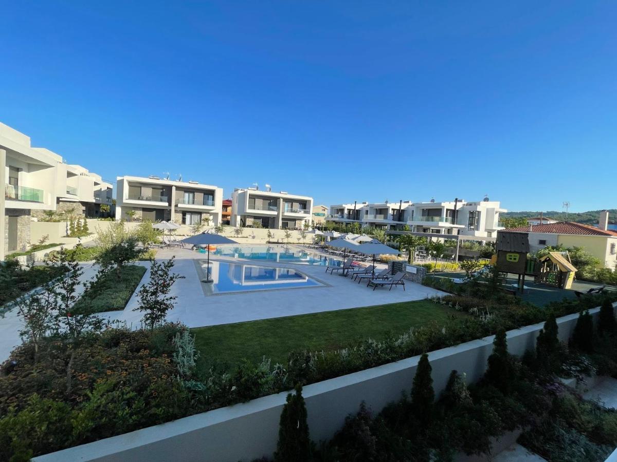 Callisto Luxury Suite Никити Экстерьер фото